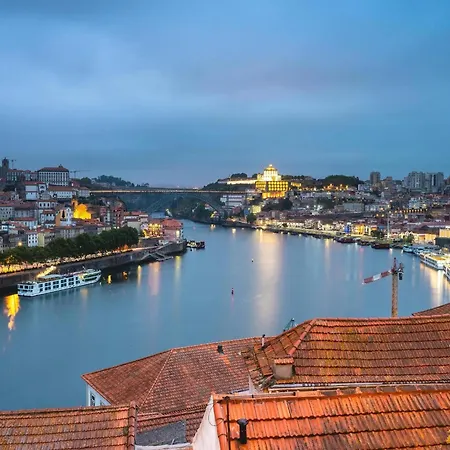 City-center With Modern Comforts Porto