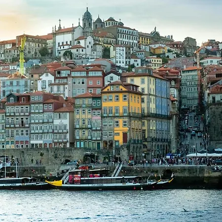 City-center With Modern Comforts Porto