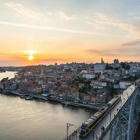 City-center With Modern Comforts Apartment Porto