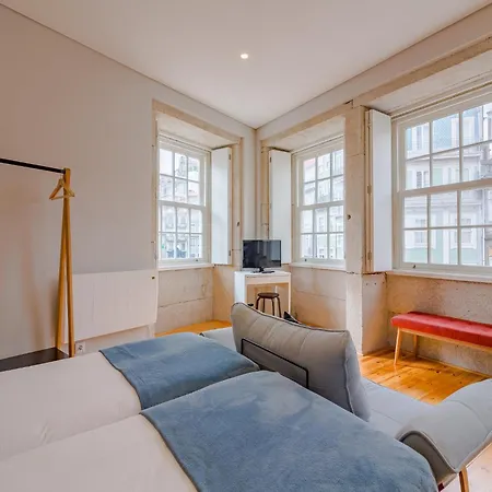 City-center With Modern Comforts *