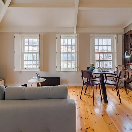 Appartement City-center With Modern Comforts