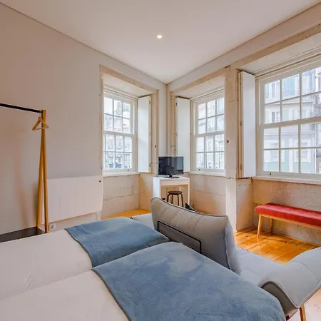 City-center With Modern Comforts