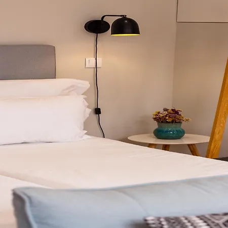 City-center With Modern Comforts פורטו
